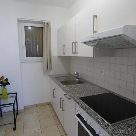 Casa Conti Al Lago * Ронко-сопра-Аскона